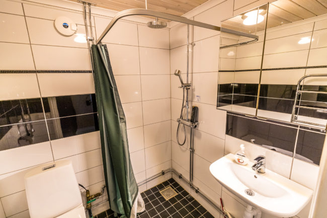 Lapland Guesthouse - Forrest - Bathroom