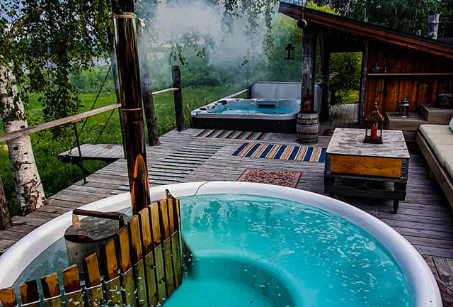Hot tub & Jacuzzi - Lapland Guesthouse
