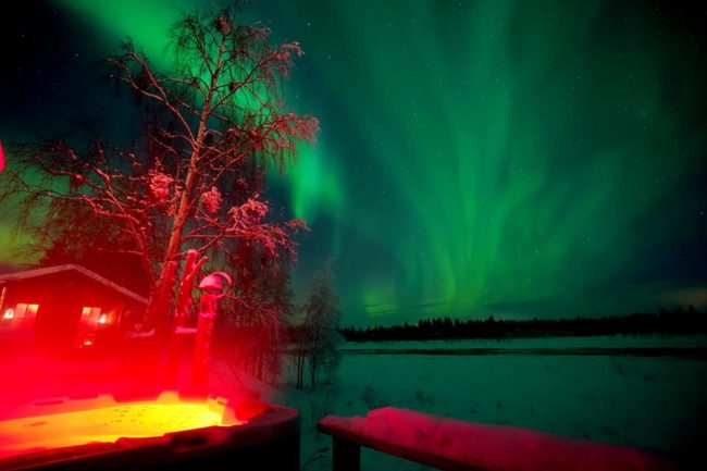 Northern light view from Jacuzzi