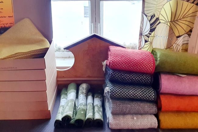 Wool blankets - crafts - Northern Sweden