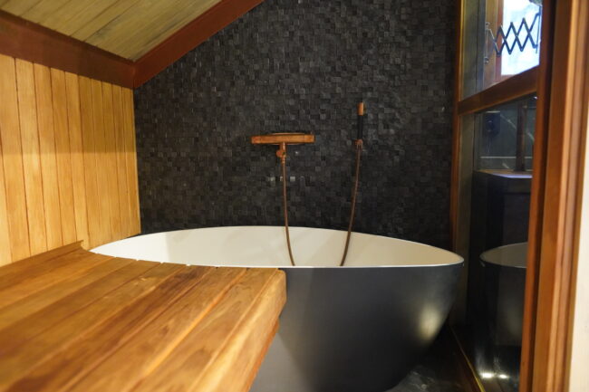 Lapland Guesthouse - Room - Timber - Bath
